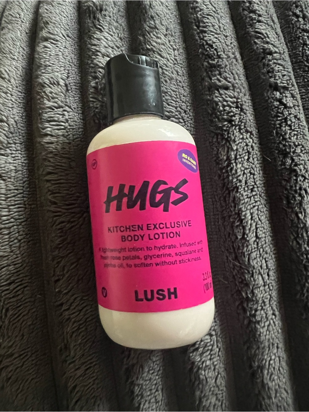 LUSH KITCHEN EXCLUSIVE HUGS BODY LOTION 3.3 oz SEALED